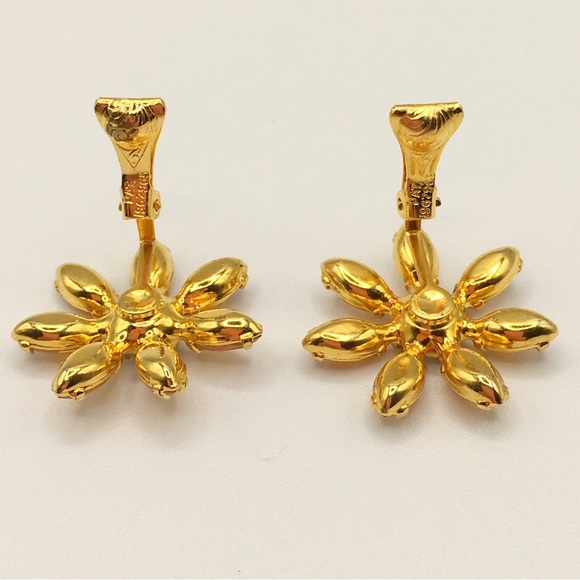 B. David Vintage Gold Tone Citrine/Topaz Crystal Floral Clip Earrings - Picture 6 of 9